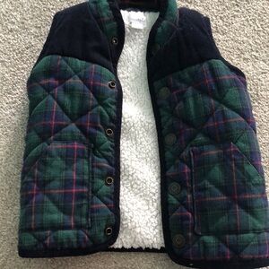 Mud pie vest, fleece plaid 2t/3t